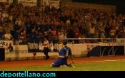 Vald�s mirando al tendido tras el 2-0