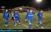 a- El equipo sali� aplaudiendo a la afici�n