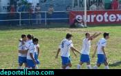 Rojas par� pero el rechace acab� en gol.