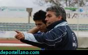 Jos Carlos da instrucciones a Villa antes del cambio