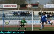 Gallo no llega a transformar en gol este bal�n