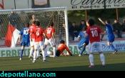 Richard anotaba de cabeza el gol del Puertollano