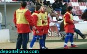 Los jugadores suplentes calentaban con Jos Carlos