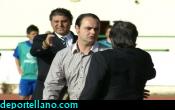 El delegado visitante increpa al mister local