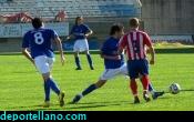 Conget tocando un bal�n hacia un compa�ero