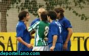 Por esto te expulsaron al jugador del Betis